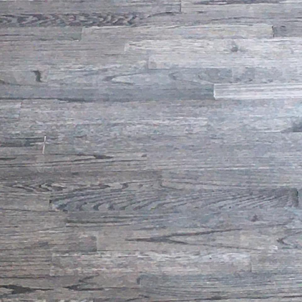 Platinum Hardwood Floors Logo